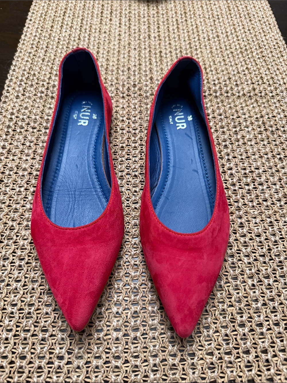 Brand New NUR Italy Women’s RED Leather Suede Ballet Pointy Flats Shoes Size 38